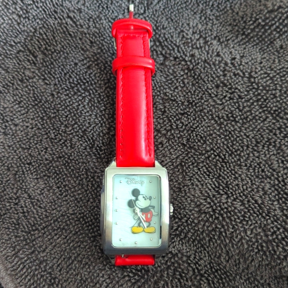 Disney accutime Mickey Mouse watch